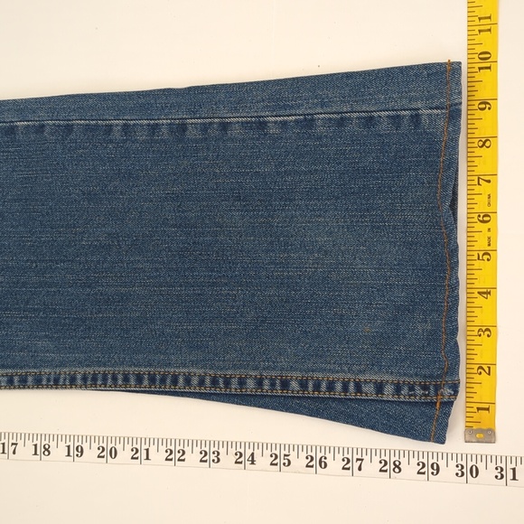 Levi's Type 1 Tough Boot Distressed Denim Bootcut Y2k Jeans 12 M Blue - Picture 16 of 16